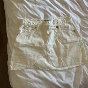 BEGINNING BOUTIQUE crossover skirt